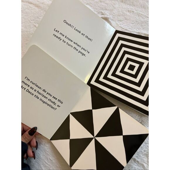 Lovevery Baby Books - 2 - Picture 4 of 4